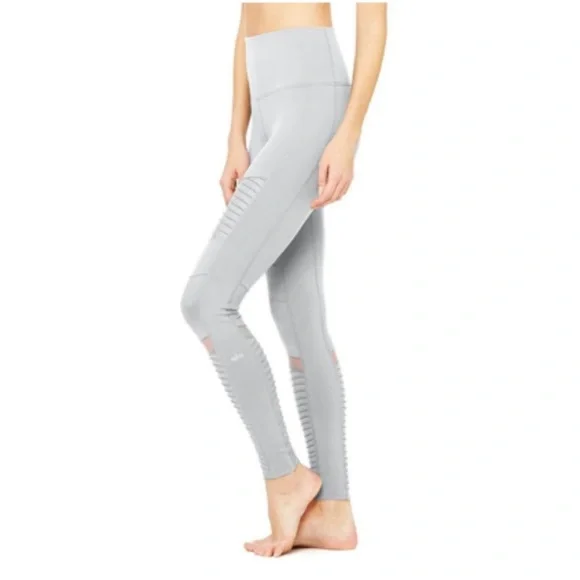 Alo High Waist Moto Legging. Gently worn size M - Picture 2 of 6